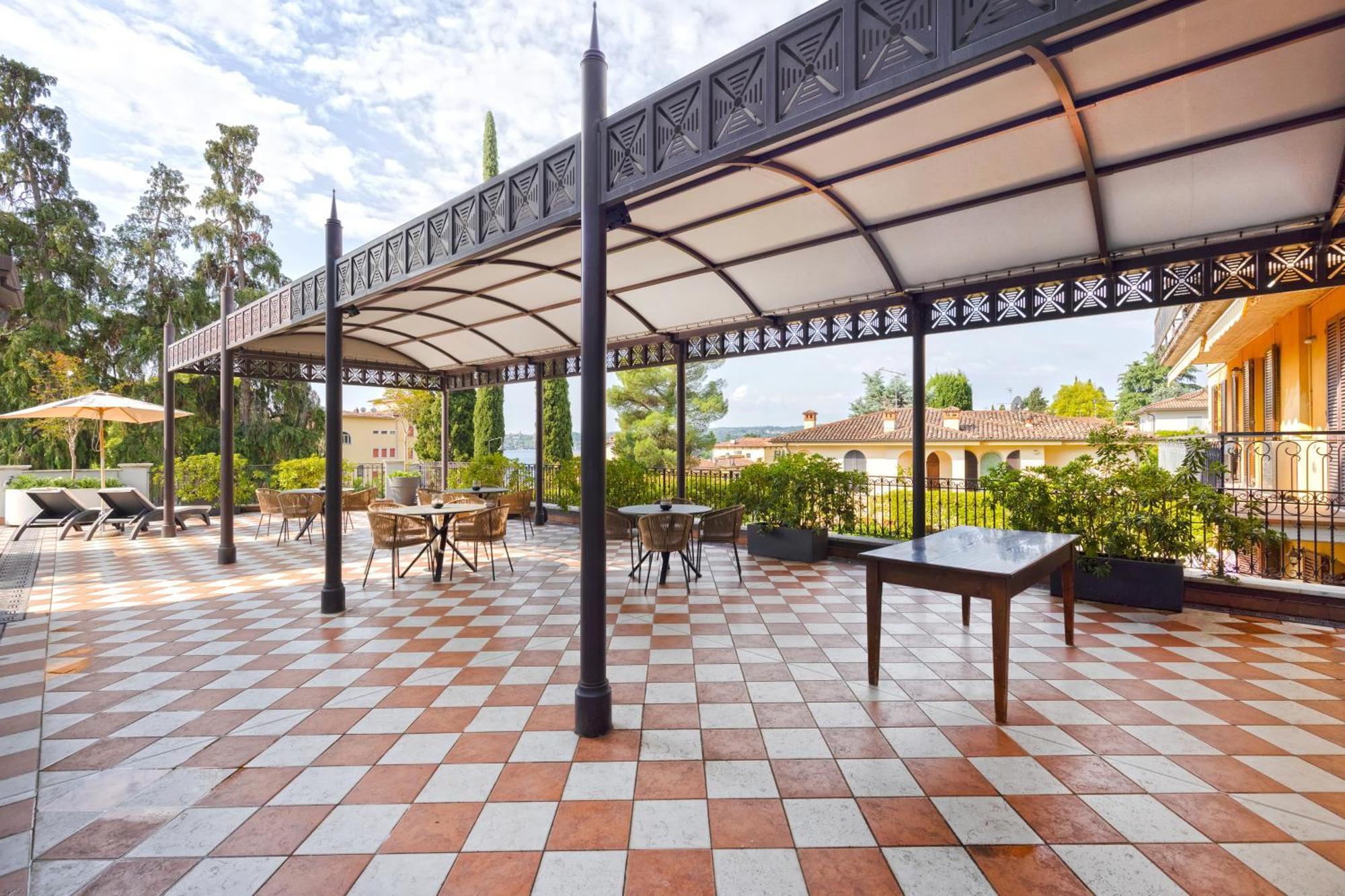 Gardone Palace Hotel Gardone Riviera Luaran gambar