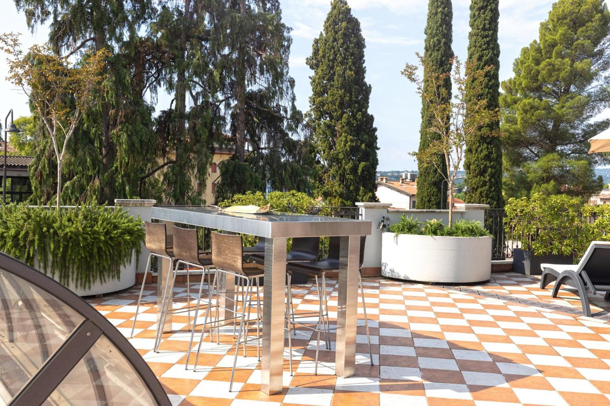 Gardone Palace Hotel Gardone Riviera Luaran gambar